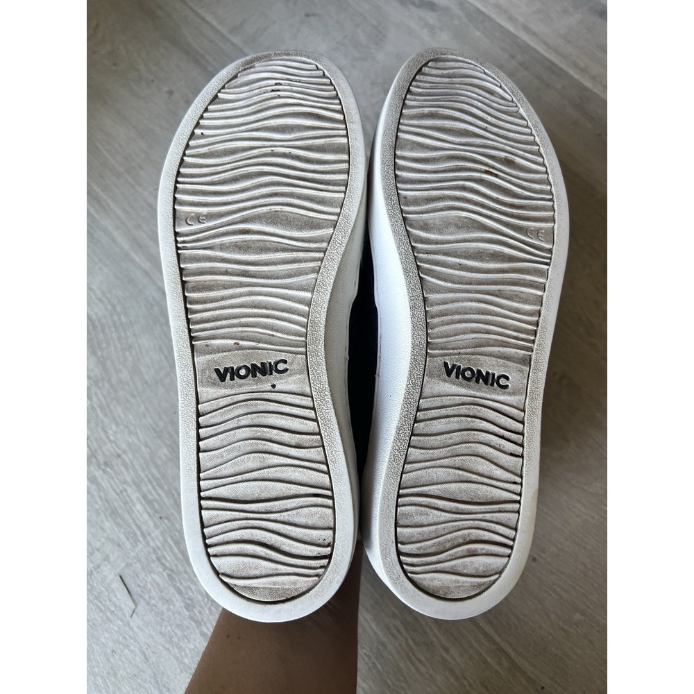 Vionic Woman's Splendid Demetra Black Leather Slip On Sneakers Size 7 - Picture 3 of 8